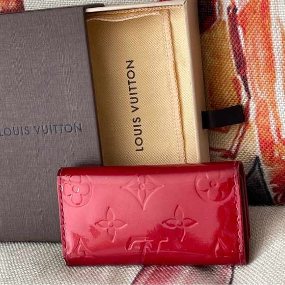 ⭐️COA⭐️LOUIS VUITTON  Vernis 4 Key Holder Monogram W/Box & Dustbag⭐️💯Authentic - Picture 4 of 10